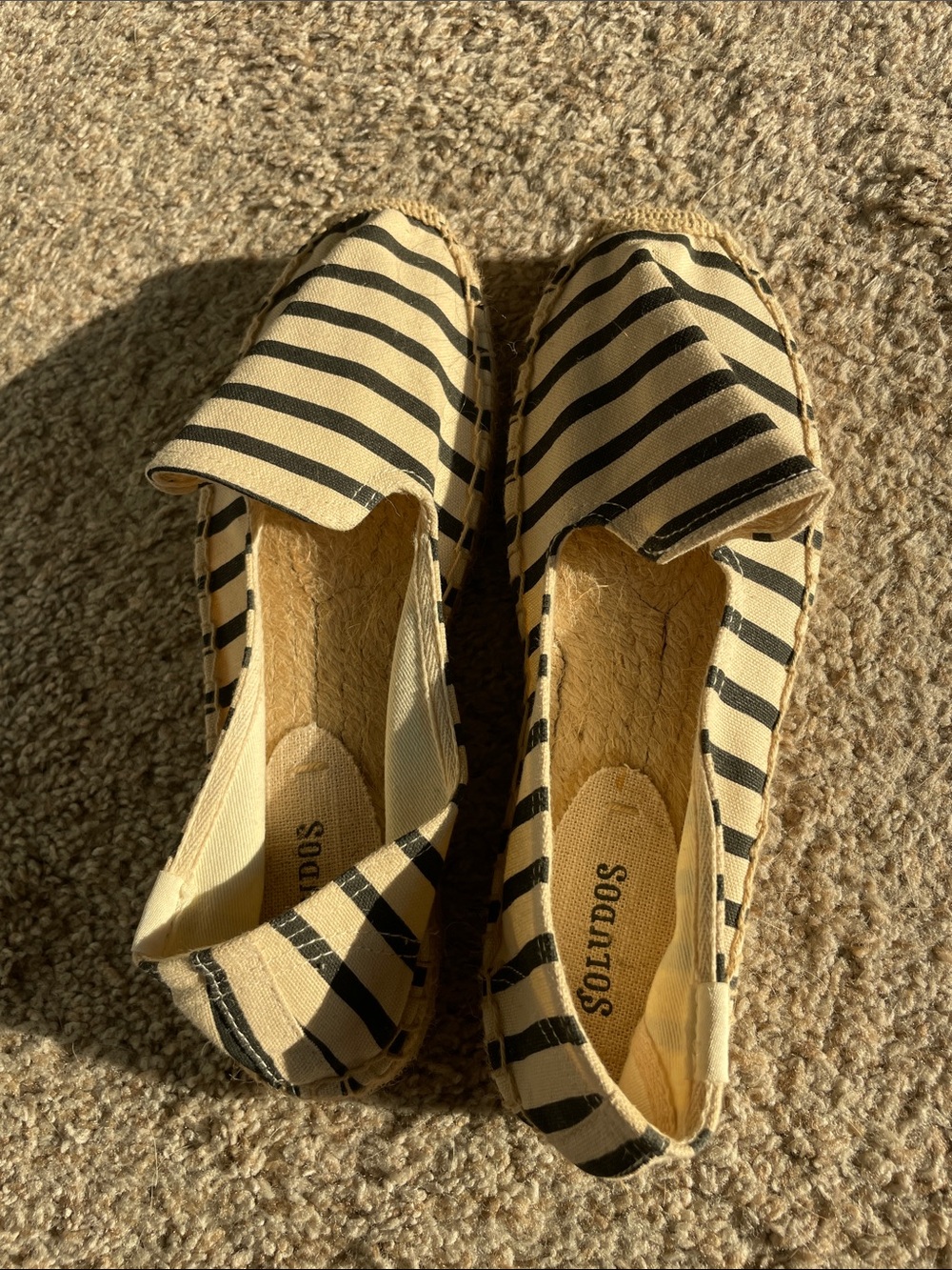 NEVER WORN Soludos Navy and Cream Striped Espadrille Flats